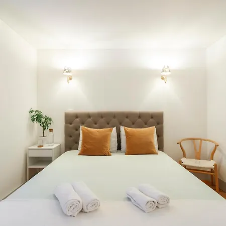 Double With Private Wc In Shared House In Downtown Lisbon