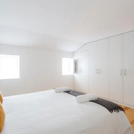 Double With Private Wc In Shared House In Downtown 홈스테이