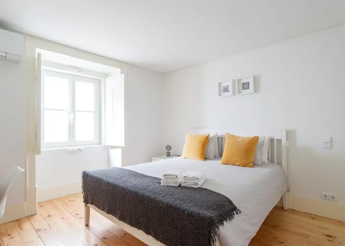 Double With Private Wc In Shared House In Downtown