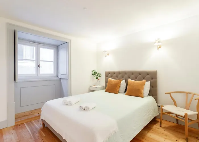 Rum i privatbostad Double With Private Wc In Shared House In Downtown Lisboa