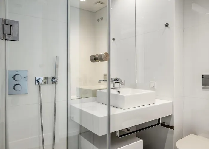 Double With Private Wc In Shared House In Downtown Lisboa